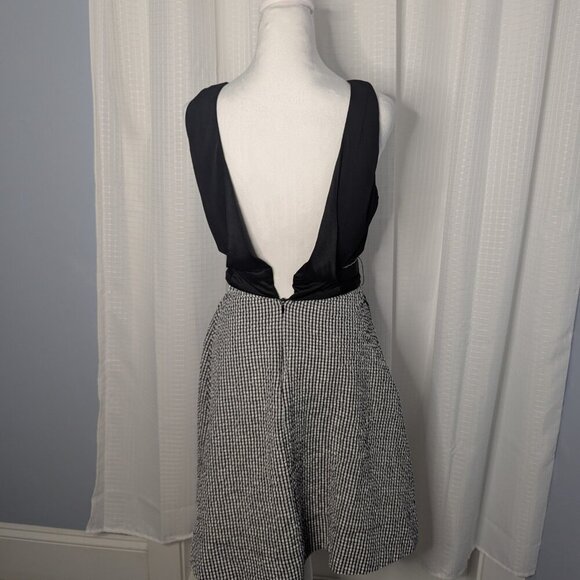 Signature by Robbie Bee Open Back Dress, Size 8, Black/White Check - Picture 5 of 7